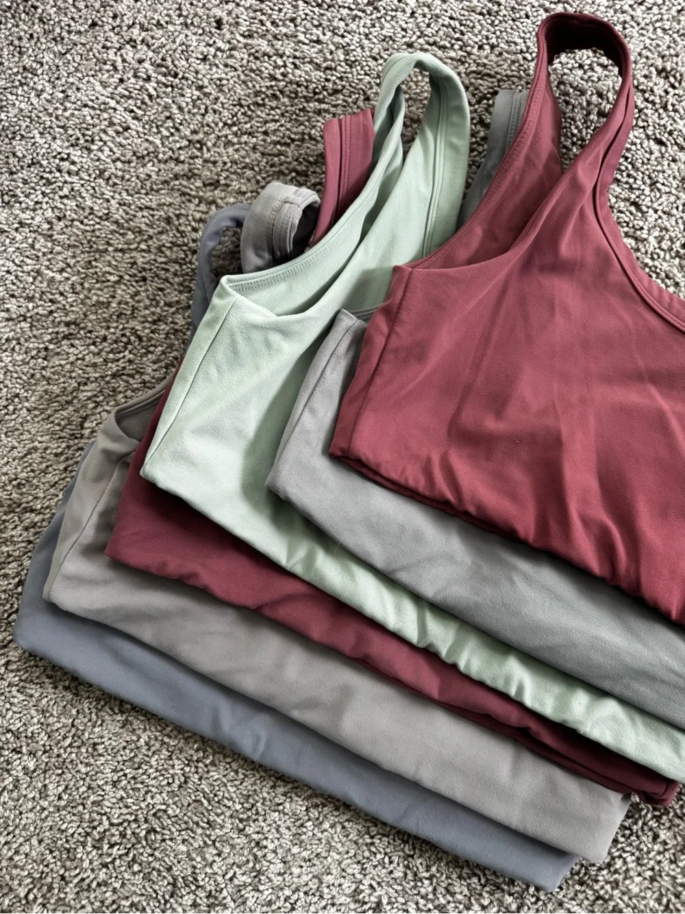 Women's Seamless Scoop Sports Bra - Burgundy